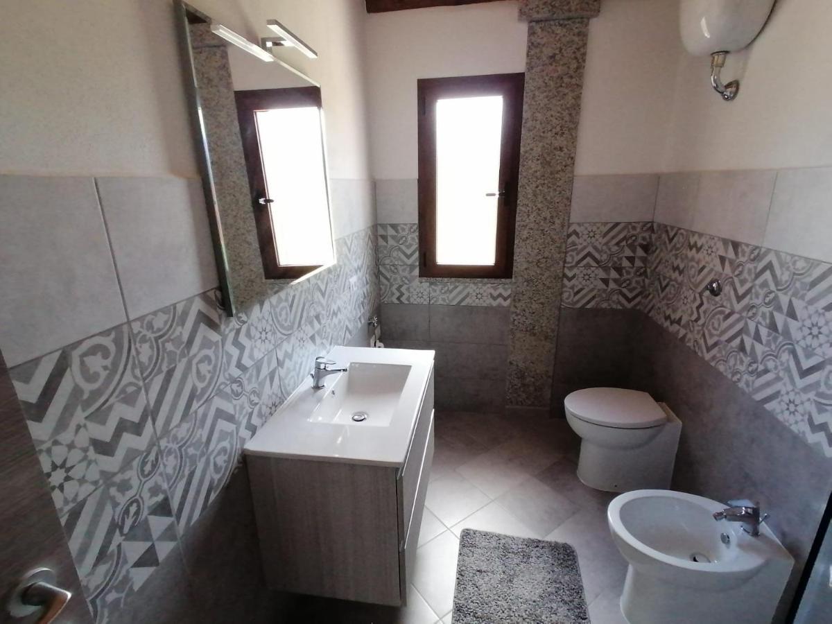 Agriturismo Vigna De' Luceri Loceri Bagian luar foto